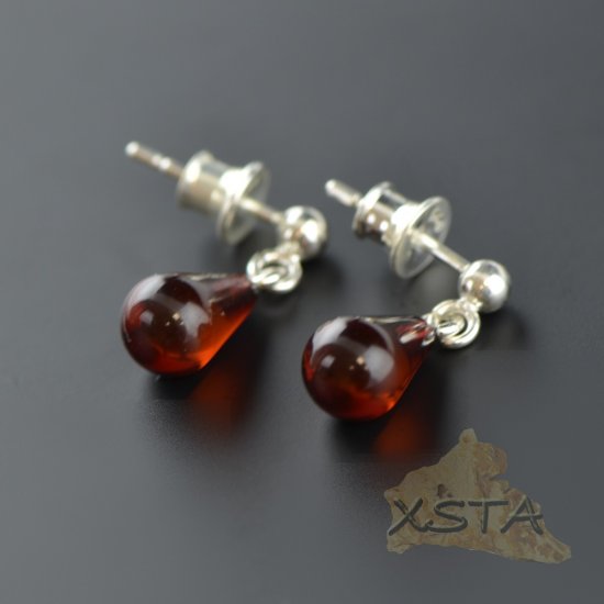 Drop shape amber earrings cherry color
